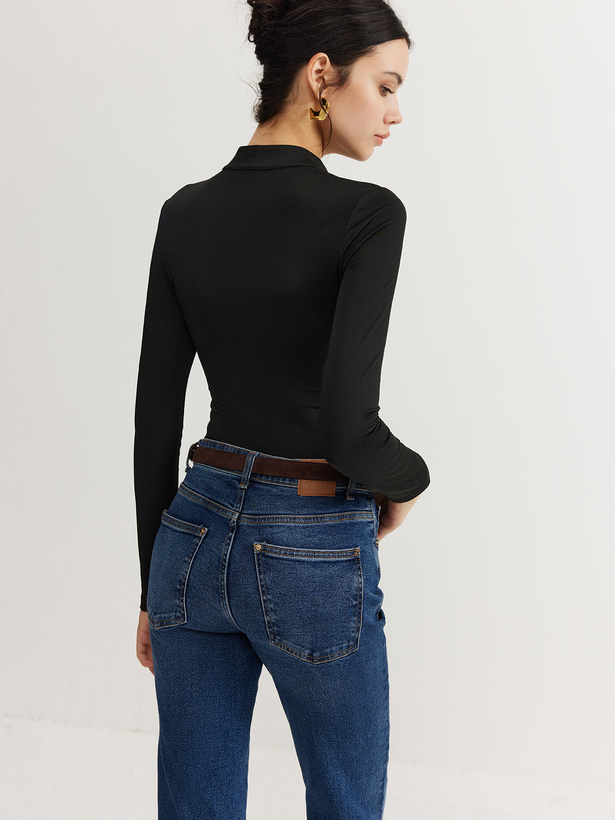Anahtar Delik Yaka İnce Bodysuit