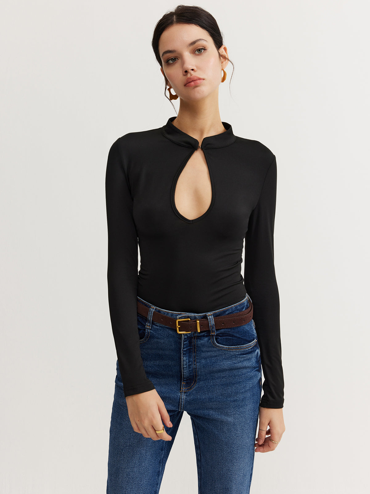 Anahtar Delik Yaka İnce Bodysuit